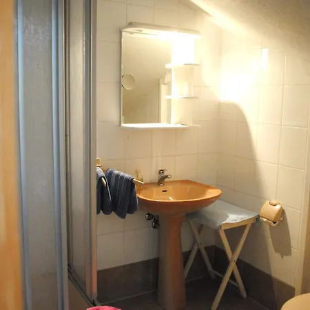 Haus Kathrin 招待所 Zecherin (Usedom, Vorpommern-Greifswald)